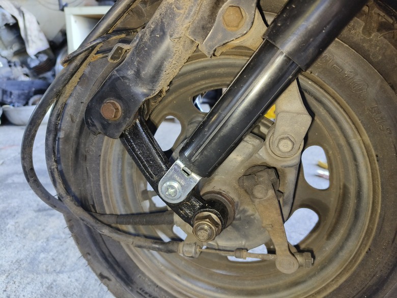 廖先生委託-31老豪邁(GY6引擎)大整理&全車LED化