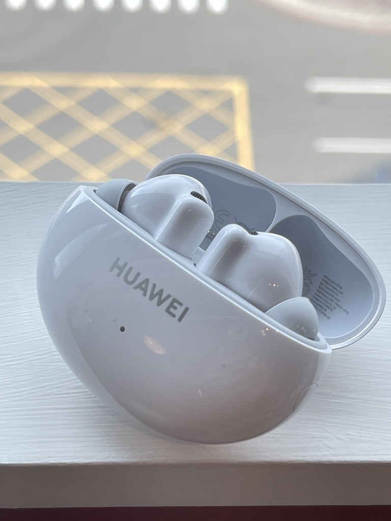 無線自由，音質無限：HUAWEI FreeBuds 6i 開箱體驗