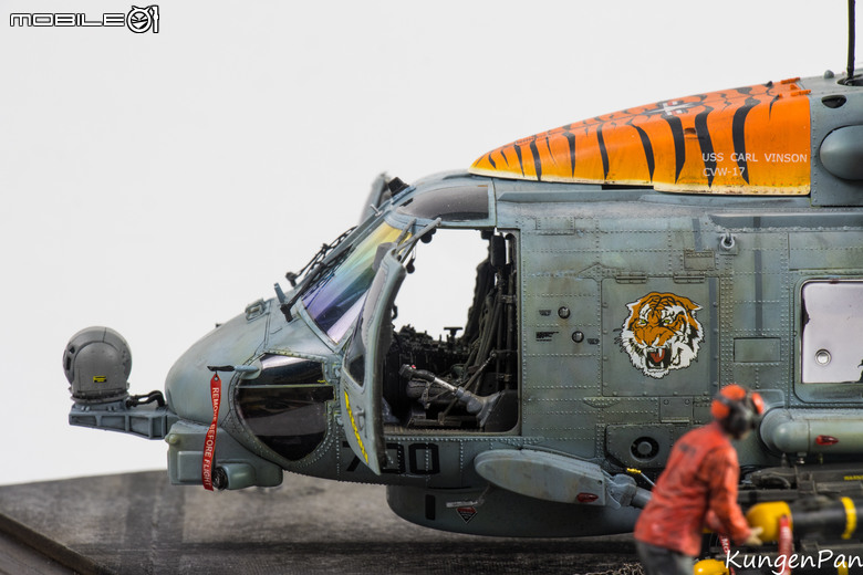 點我看大圖 1/35 美國海軍 MH-60R Seahawk HSM-73直升機海上打擊中隊 "Battlecats"