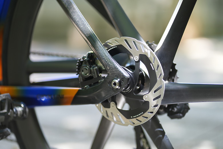 [開箱] 令我驚豔的NK1K後繼車款 CIPOLLINI RB1K AD.ONE