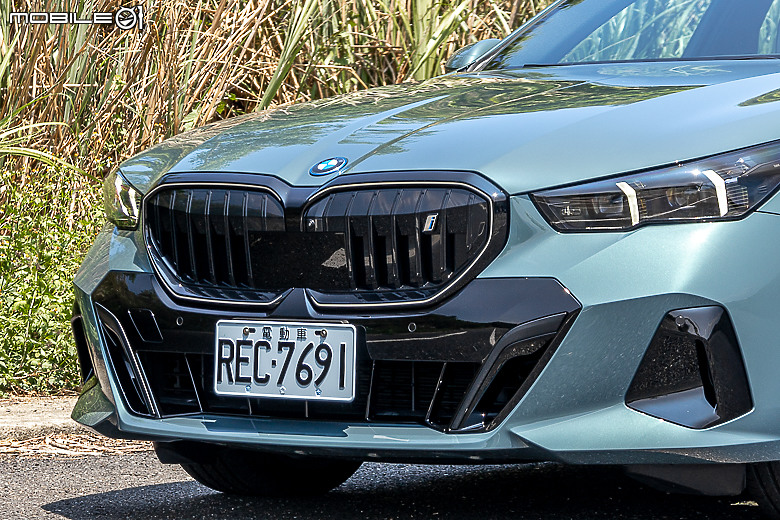 BMW i5 eDrive40 Touring 試駕|有空間有品味,市場唯一純電旅行車!