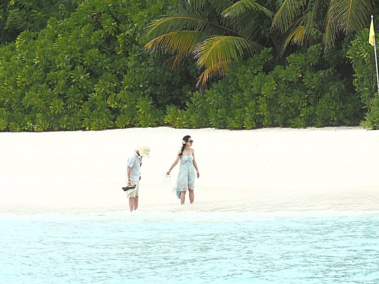 入住The Standard Maldives、碼頭邊珊瑚礁浮潛、出海賞海豚、環礁潟湖體驗 — 赤道三國文化休閒行旅 之 馬爾地夫篇 第一回 潟湖泳池水上屋(Lagoon Overwater Pool Villa)