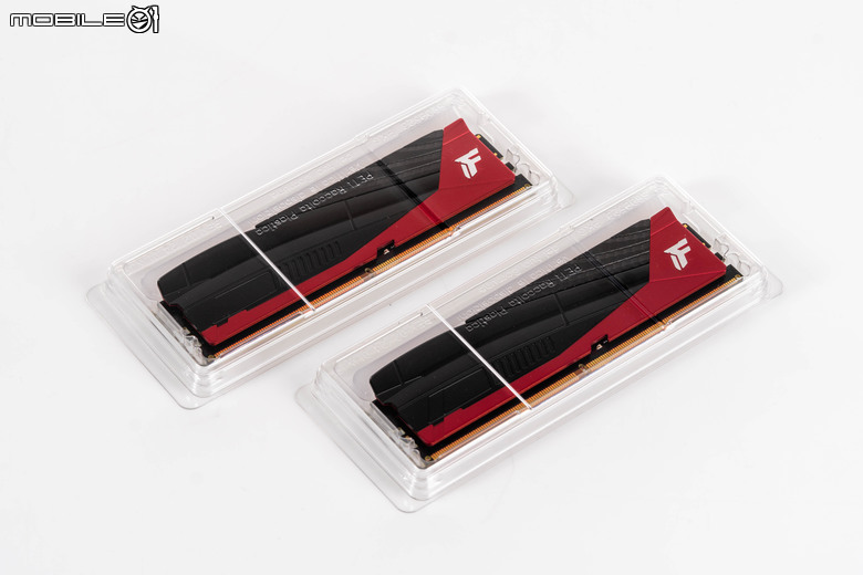 Kingston FURY Renegade RGB DDR5-8000 Limited 限定版記憶體開箱實測 兼具炫目外型與高效傳輸的頂尖選擇
