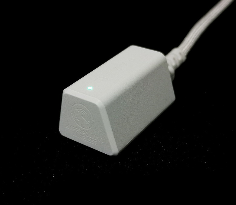 Razer Viper V3 Pro - 極輕量 光滑觸感 專業玩家打造
