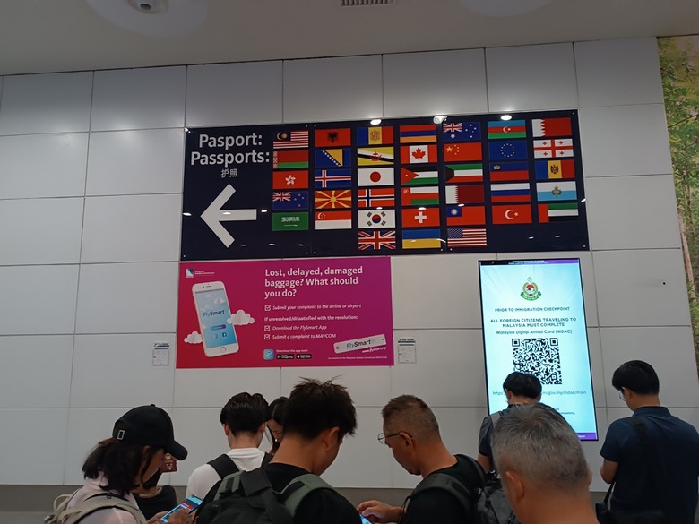 吉隆坡國際機場之轉機(KLIA2入境、KLIA1出境)及適合小睡休息地點全紀錄 — 赤道三國文化休閒行旅 之 馬來西亞篇 吉隆坡國際機場 (Kuala Lumpur International Airport)