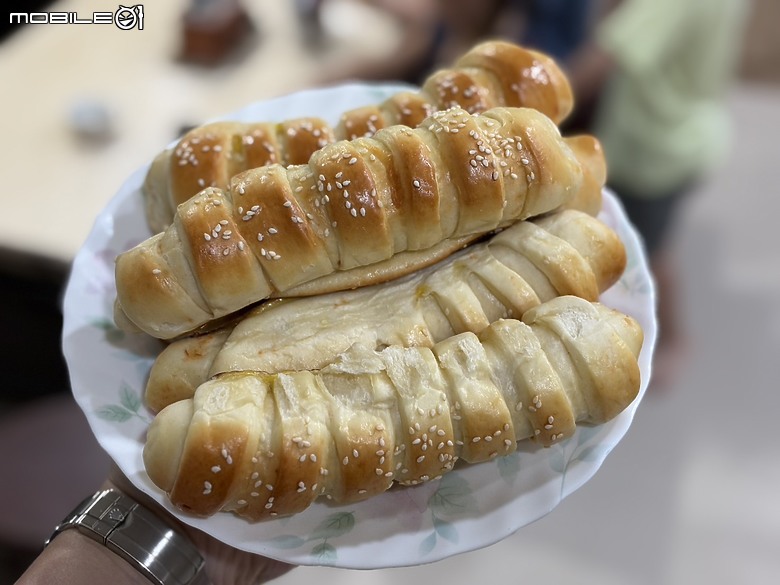 點我看大圖 健康自製軟歐包,享受美味與親子同樂時光