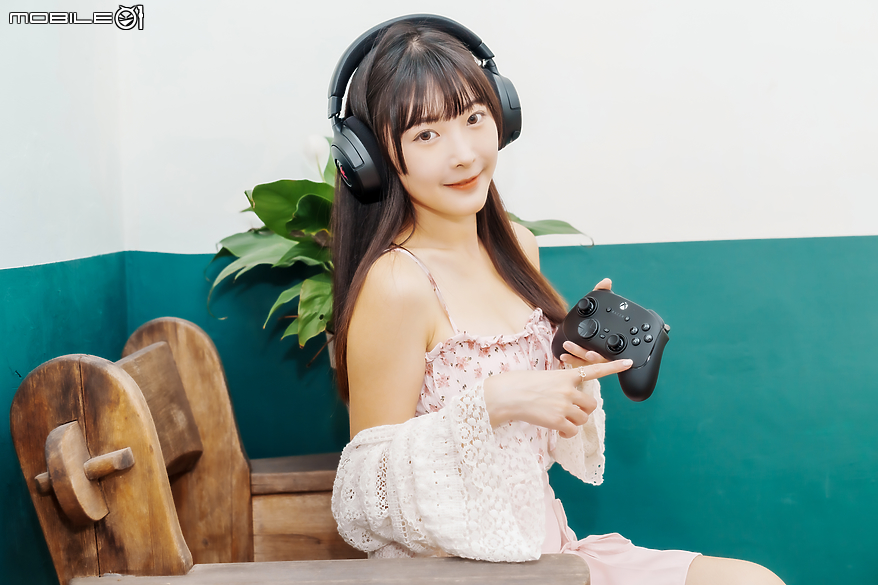 Razer Kraken V4 & Wolverine V3 Pro 體驗報告｜炫彩無”線“的絕佳遊戲組合