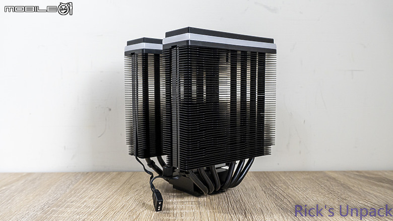 點我看大圖 【開箱】黑化塔散與RGB的結合 | Thermaltake ASTRIA 600 ARGB