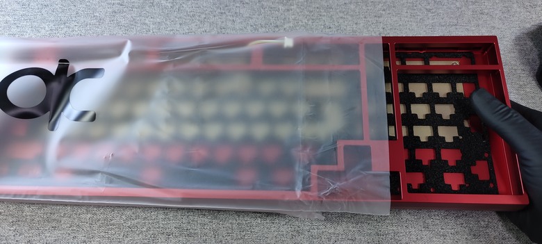 來自花火的歡愉~Qwertykeys QK100 全鋁合金客製化機械鍵盤套件 組裝紀錄一