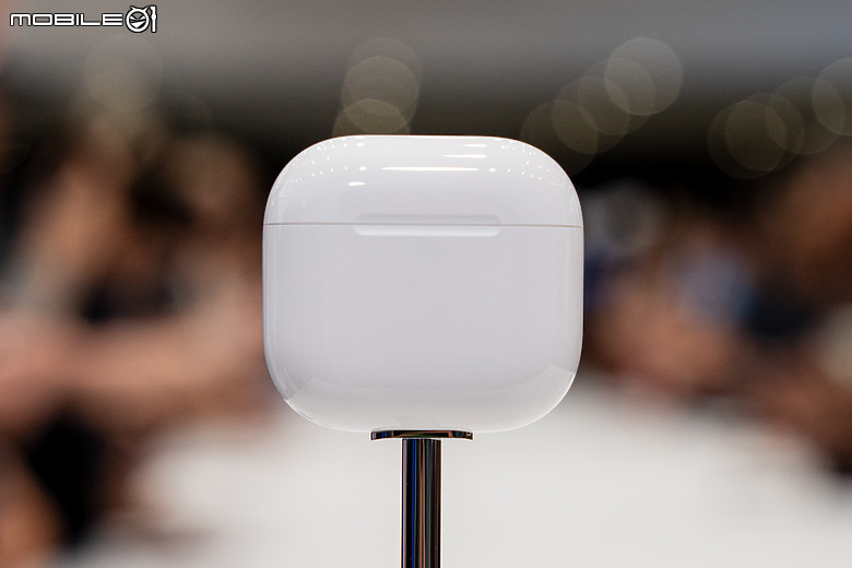 蘋果發表會周邊直擊|不僅新色、Apple Watch 10大螢、AirPods 4也來主動式抗噪!