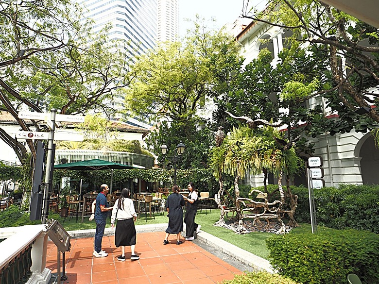 新加坡國家博物院(National Museum of Singapore)、土生華人博物館(Peranakan Museum)、善牧主教座堂(Cathedral of the Good Shepherd)、讚美廣場(CHIJMES Hall),還有地鐵勞明達站附近的土司工坊 — 赤道三國文化休閒行旅 之 新加坡篇 第六回 博物館規劃區(Museum Planning Area)