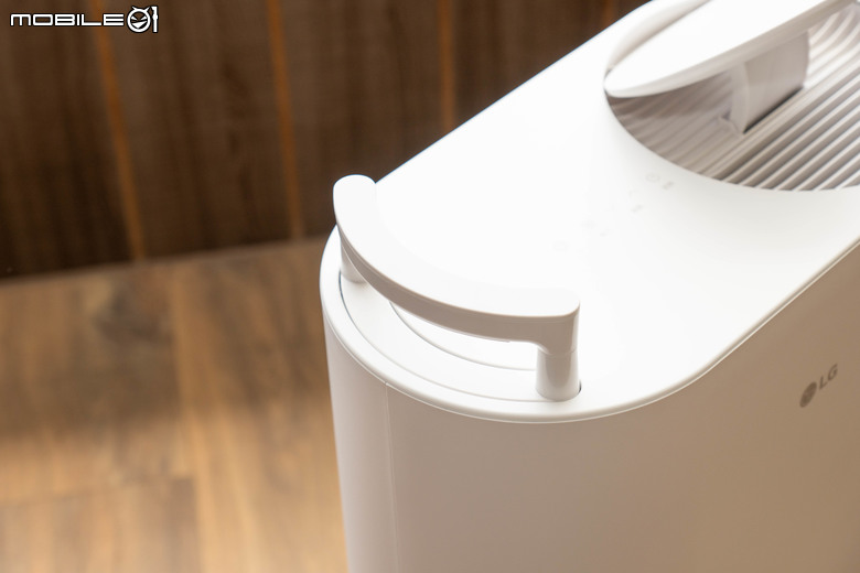 LG PuriCare 雙變頻除濕機 DD121MWE0 開箱實測 以美型設計搭配高效除濕性能