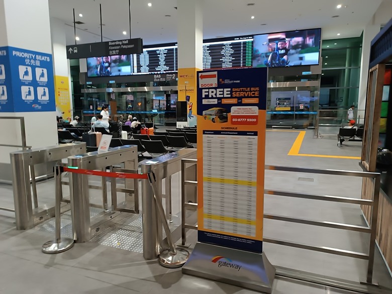 吉隆坡國際機場之轉機(KLIA2入境、KLIA1出境)及適合小睡休息地點全紀錄 — 赤道三國文化休閒行旅 之 馬來西亞篇 吉隆坡國際機場 (Kuala Lumpur International Airport)
