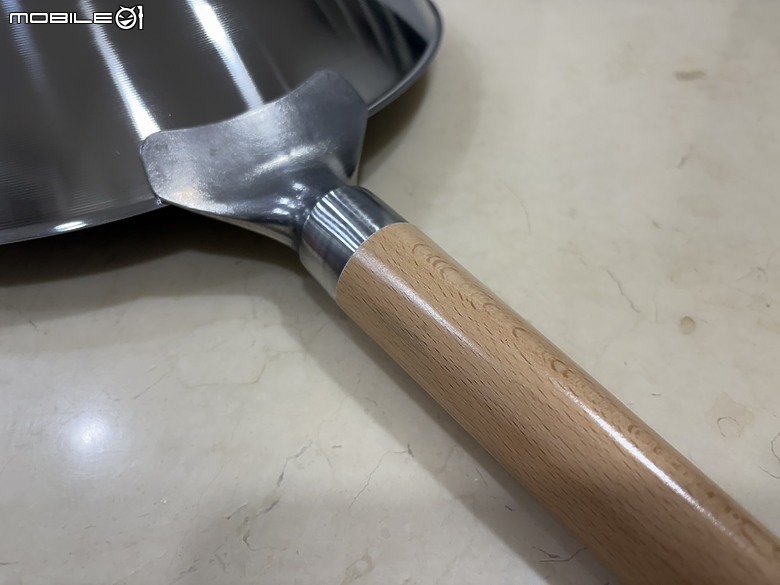 台灣黑鼎極鋼炒鍋開箱小記