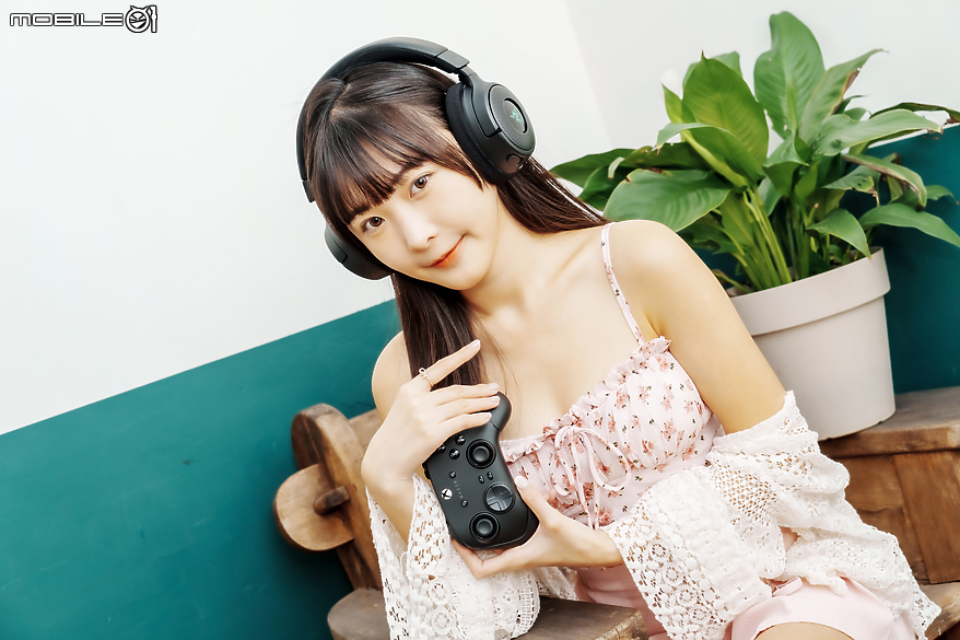 Razer Kraken V4 & Wolverine V3 Pro 體驗報告｜炫彩無”線“的絕佳遊戲組合