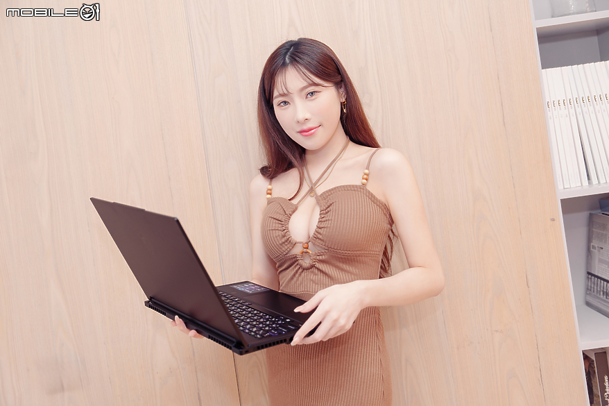 MSI Stealth A16 AI+ 測試報告｜預約 AI 新世代的薄型多工筆電