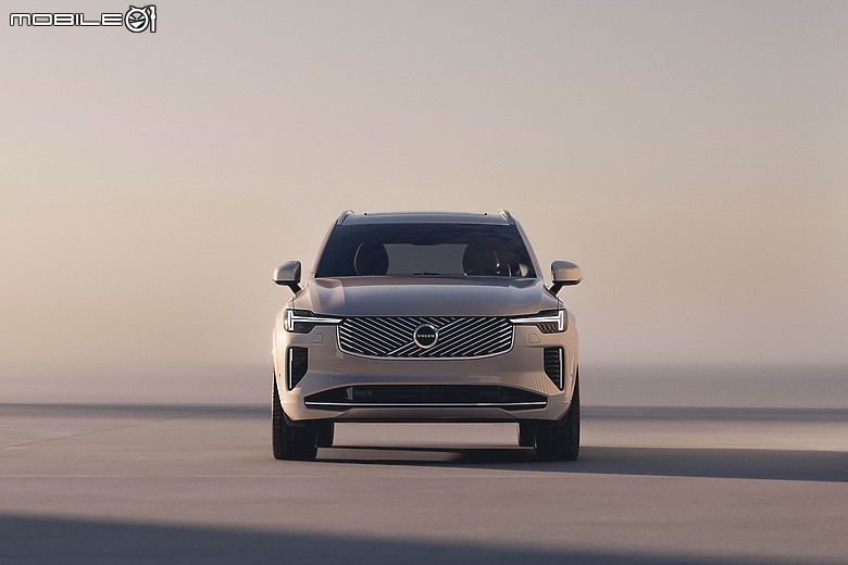 【海外新訊】Volvo 純電旗艦休旅 EX90 及大幅改款 XC90 聯袂亮相!