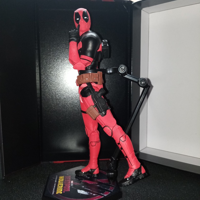 【開箱】ZD TOYS 中動玩具 死侍與金鋼狼-死侍 Deadpool 1/10