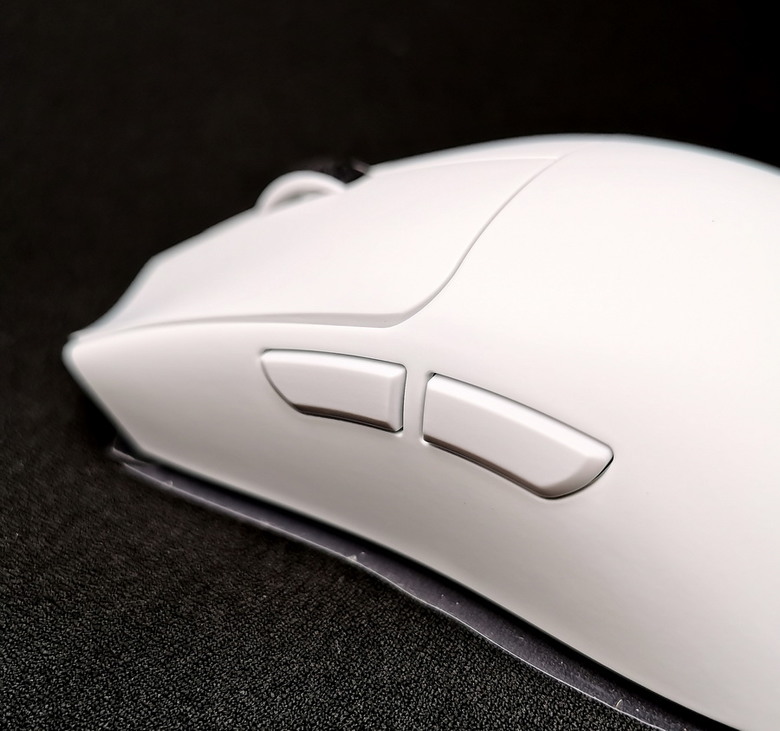 Razer Viper V3 Pro - 極輕量 光滑觸感 專業玩家打造
