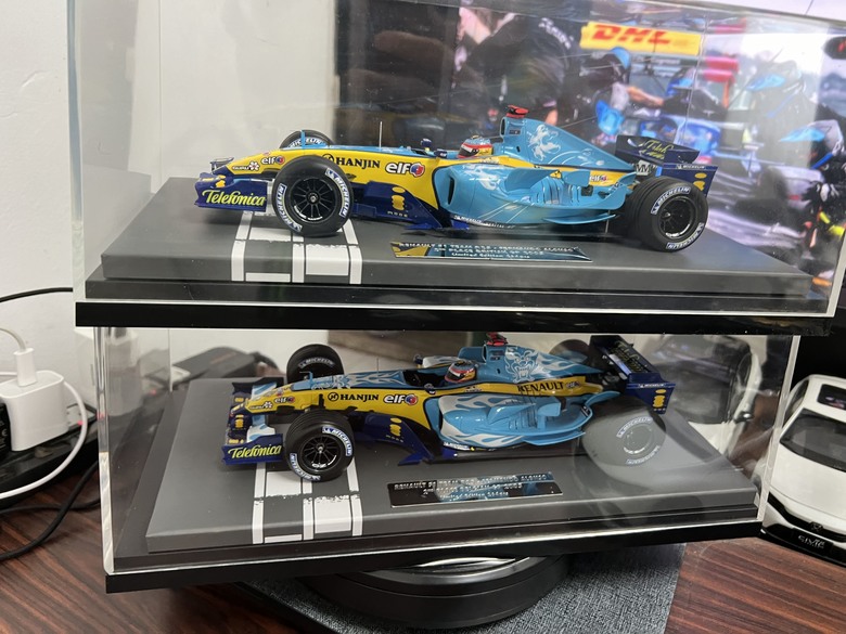 [開箱]F1 1/18 RENAULT R25 FERNANDO ALONSO BRITISH GP