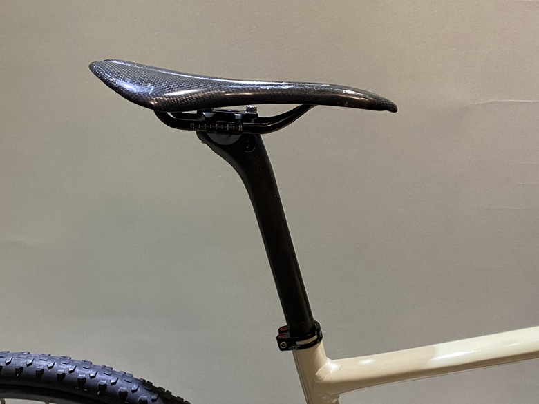 giant faster e+ 平價電輔公路車化