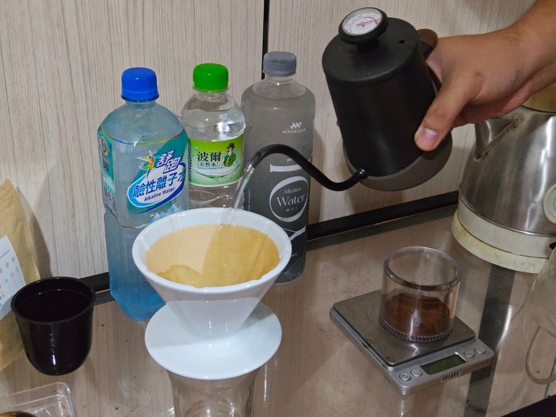 點我看大圖 手沖咖啡水質對決