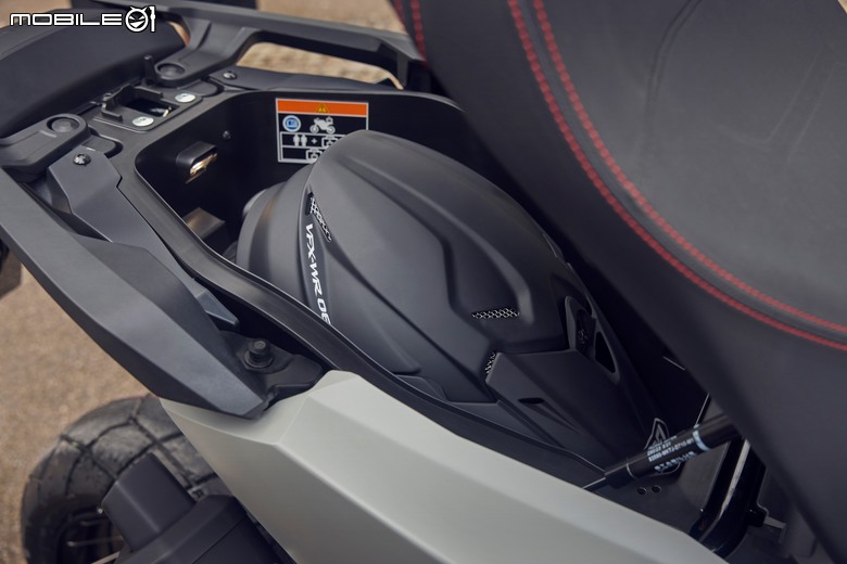 【海外新訊】2025 HONDA X-ADV小改發表！面容更殺配備更滿！