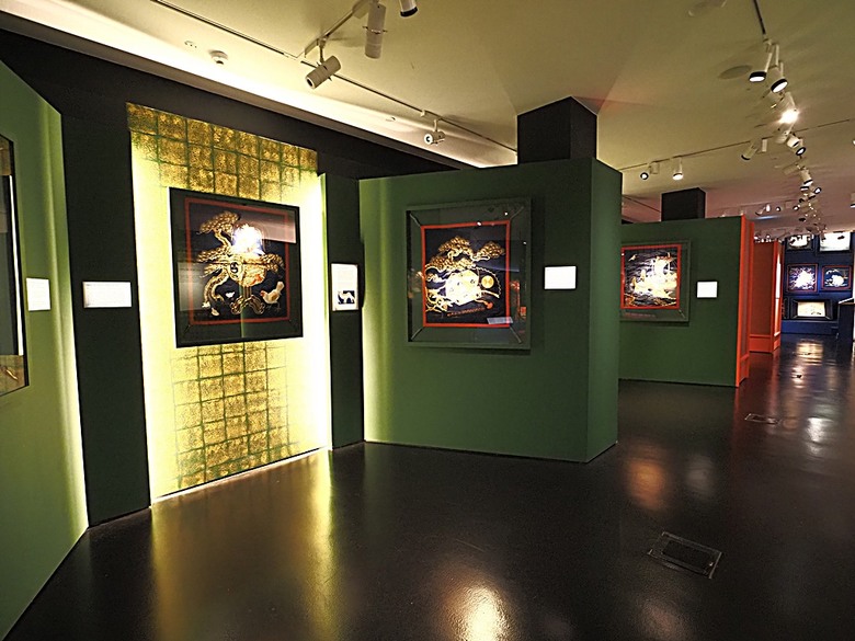 新加坡國家博物院(National Museum of Singapore)、土生華人博物館(Peranakan Museum)、善牧主教座堂(Cathedral of the Good Shepherd)、讚美廣場(CHIJMES Hall)，還有地鐵勞明達站附近的土司工坊 — 赤道三國文化休閒行旅 之 新加坡篇 第六回 博物館規劃區(Museum Planning Area)