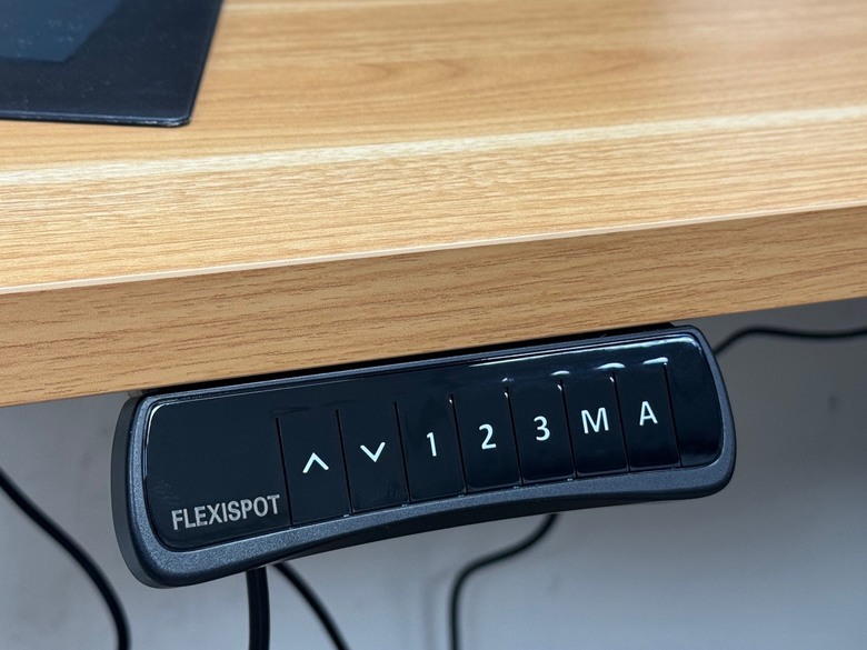 開箱 脊椎救星 Flexispot 升降桌