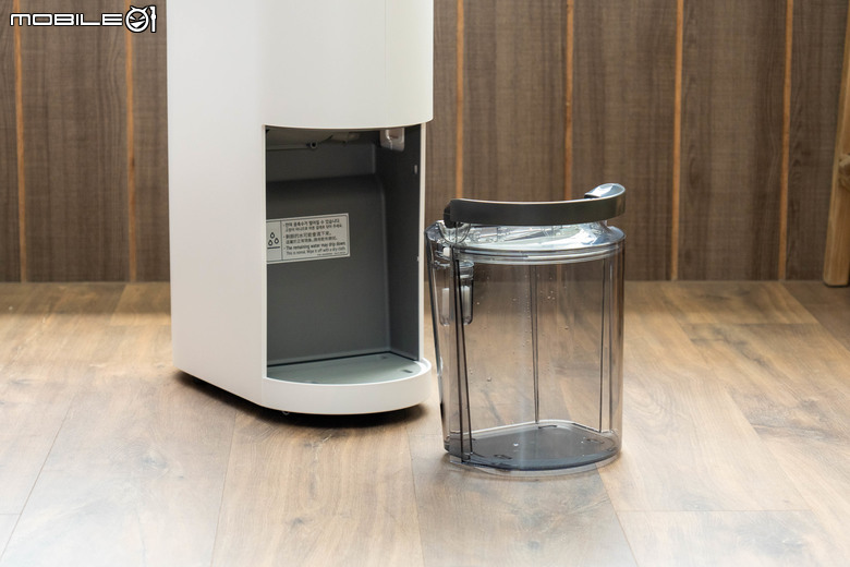 LG PuriCare 雙變頻除濕機 DD121MWE0 開箱實測 以美型設計搭配高效除濕性能