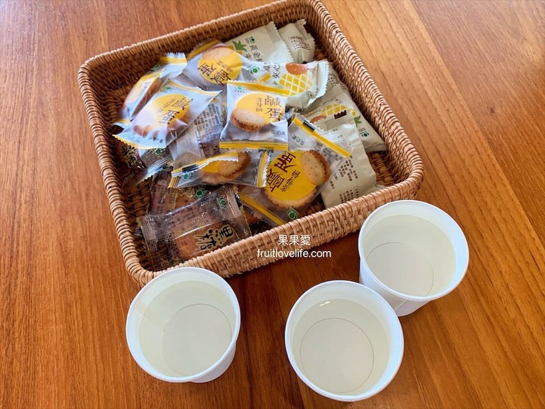 點我看大圖 好吃不黏牙的麥芽餅,烤過的餅乾香氣加上不甜膩的餡料,讓我們拆了一包還會想繼續吃下包