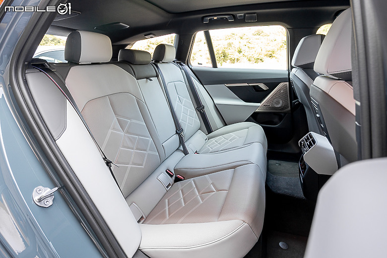 BMW i5 eDrive40 Touring 試駕｜有空間有品味，市場唯一純電旅行車！