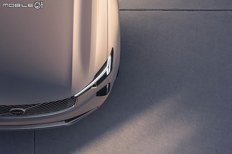【海外新訊】Volvo 純電旗艦休旅 EX90 及大幅改款 XC90 聯袂亮相!