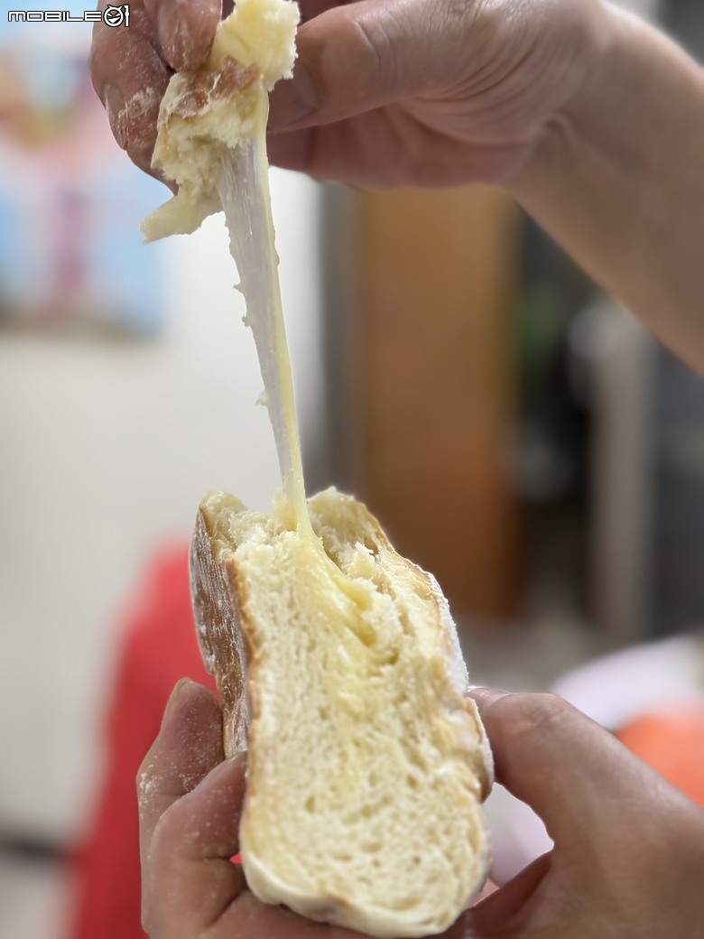 點我看大圖 健康自製軟歐包,享受美味與親子同樂時光