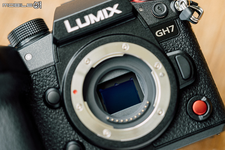 Panasonic GH7 評測報告｜導入 ProRes RAW 內錄與 32-bit 浮點錄音、錄影收音規格大躍進！