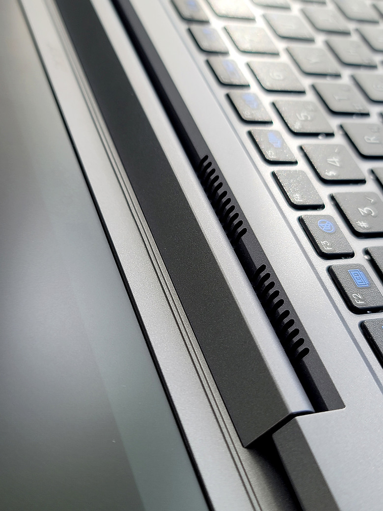 技能全點攜帶上 Acer Swift Lite 14 簡單開箱
