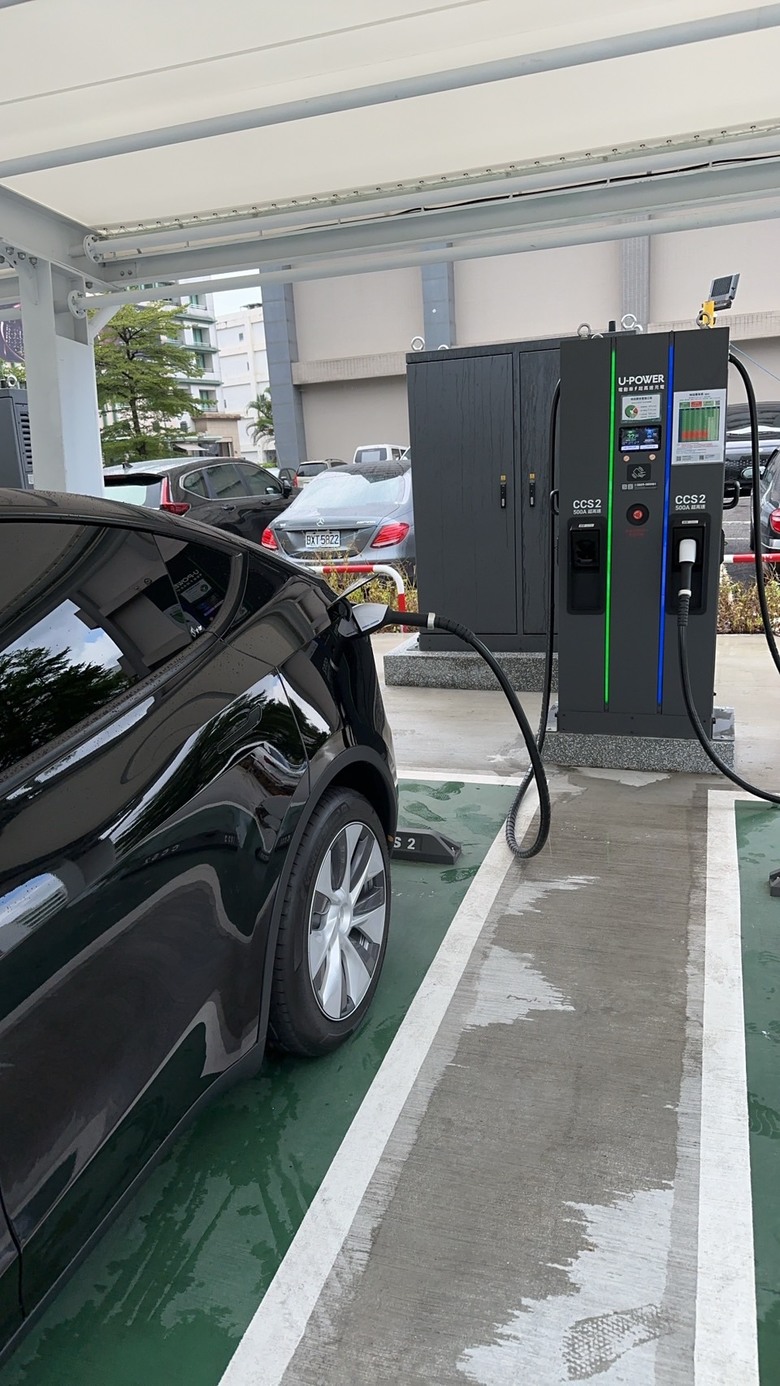 Model Y RWD 開箱