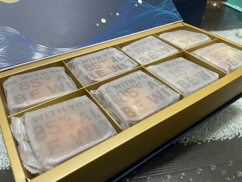 85度C 中秋禮盒開箱~(豐樂歡聚)有蛋黃酥跟流芯!!