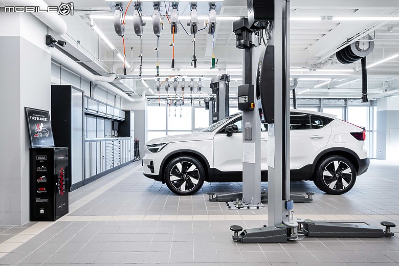 【國內新訊】Volvo 濱江展示暨服務中心開幕,享受北歐悠閒時光搭配機場跑道絕佳景觀!