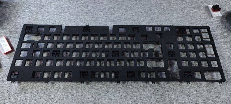 來自花火的歡愉~Qwertykeys QK100 全鋁合金客製化機械鍵盤套件 組裝紀錄一