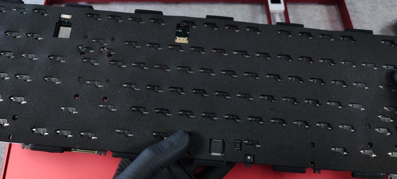 來自花火的歡愉~Qwertykeys QK100 全鋁合金客製化機械鍵盤套件 組裝紀錄一