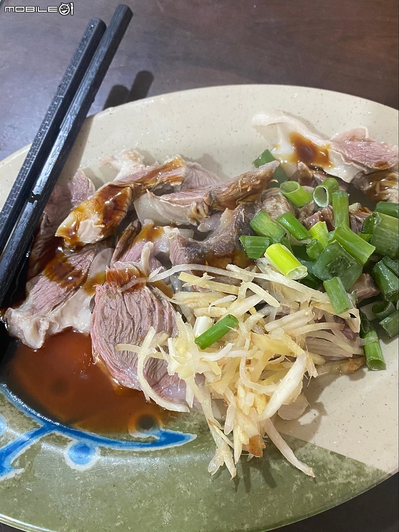 點我看大圖 【基隆旅遊 】 基隆和平島美食攻略 ,鎖管大餐,石花凍,島上有冰,老船長海鮮
