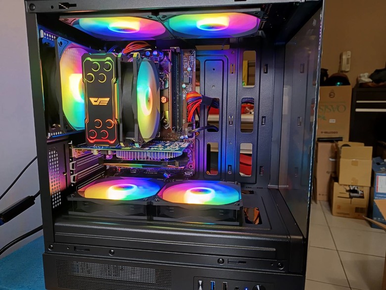 老電腦機殼塔散升級MOTI Mini 鏡之小島 + Z4 Pro Mist 開箱分享