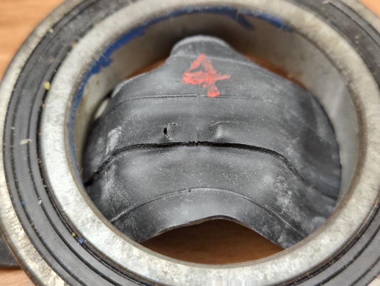 建大公路車內胎品質與連續爆胎使用記錄