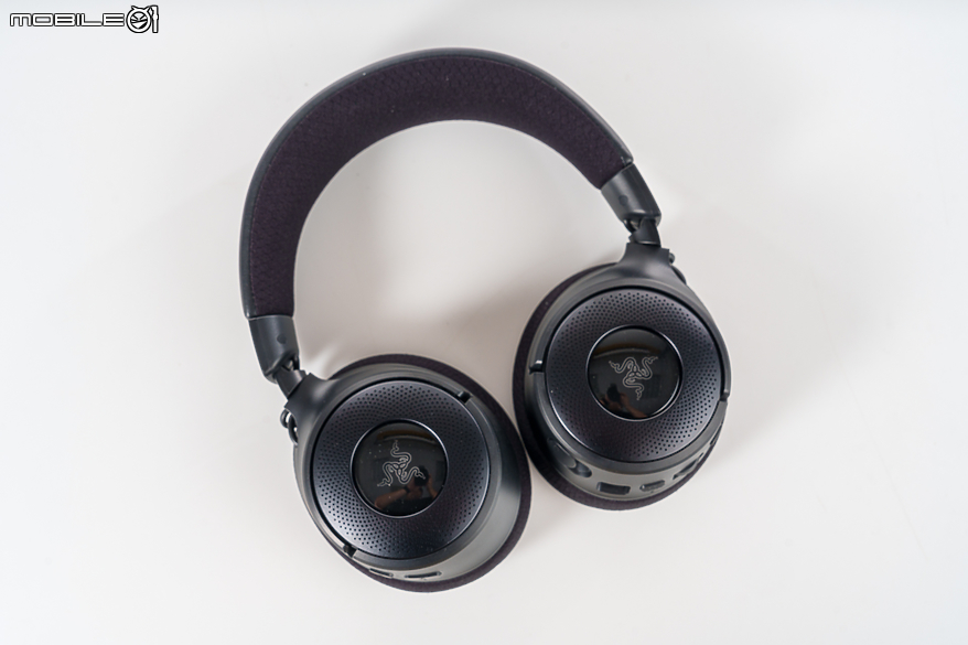 Razer Kraken V4 & Wolverine V3 Pro 體驗報告｜炫彩無”線“的絕佳遊戲組合