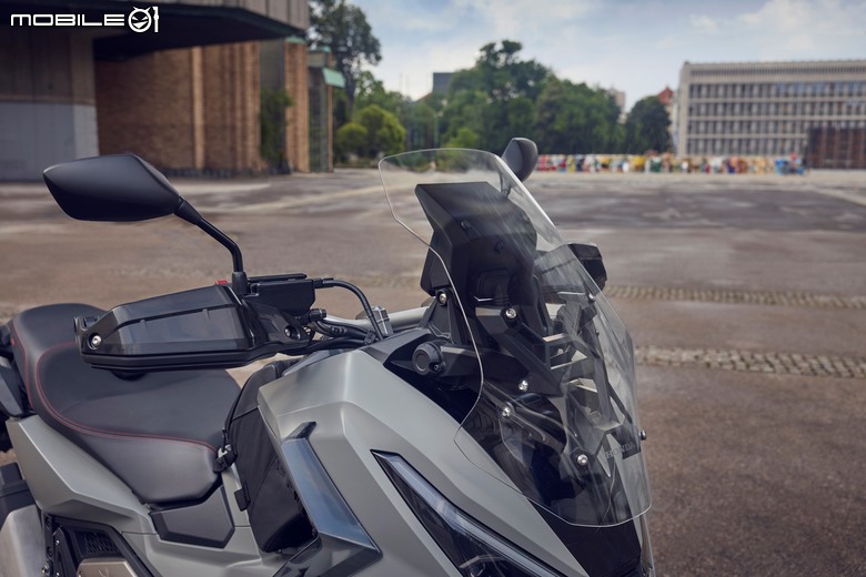 【海外新訊】2025 HONDA X-ADV小改發表！面容更殺配備更滿！