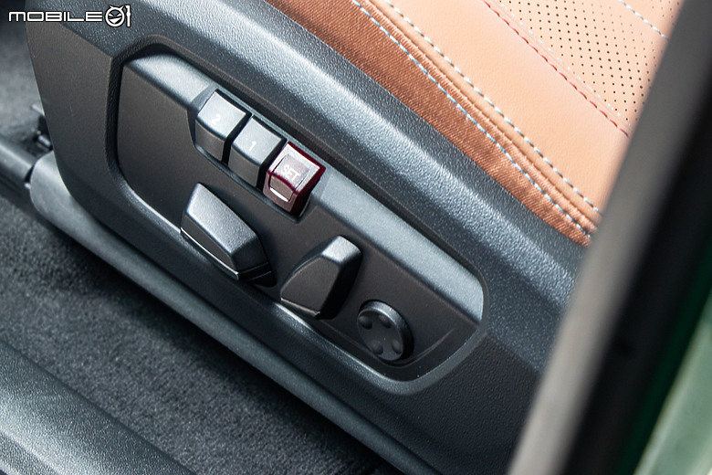 MINI Countryman SE All4 試駕｜帶電個性更親民，不是粉絲也動心！