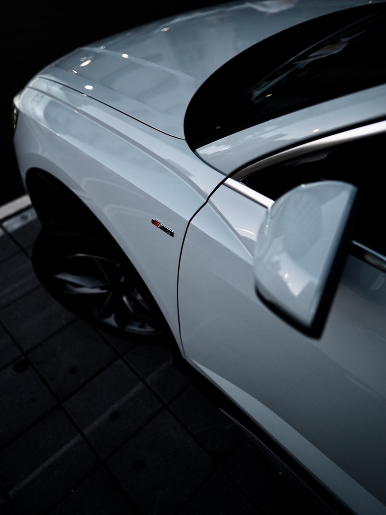 Q3 Sportback 35 TFSI S line 金屬冰川白
