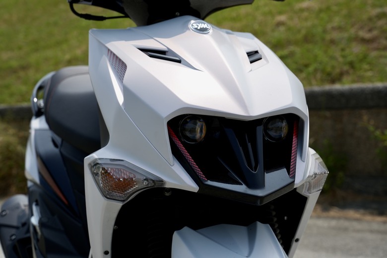 開箱能文能武的JET SL 158