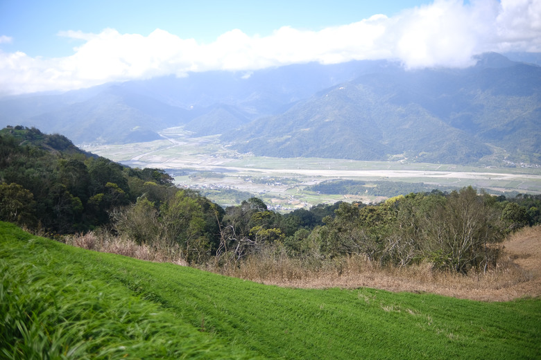 點我看大圖 【萬人山】花蓮最美登山口小百岳 | 六十石山金針園區內